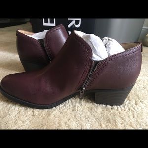 New Naturalizer Zarie leather booties🍁🍂